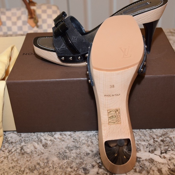 Louis Vuitton Wooden heel - Picture 2 of 5
